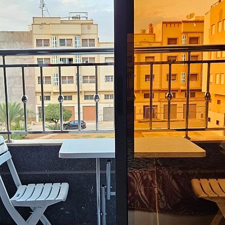 Appart Moderne Nador Al Jadid Pres De La Corniche Exterior foto
